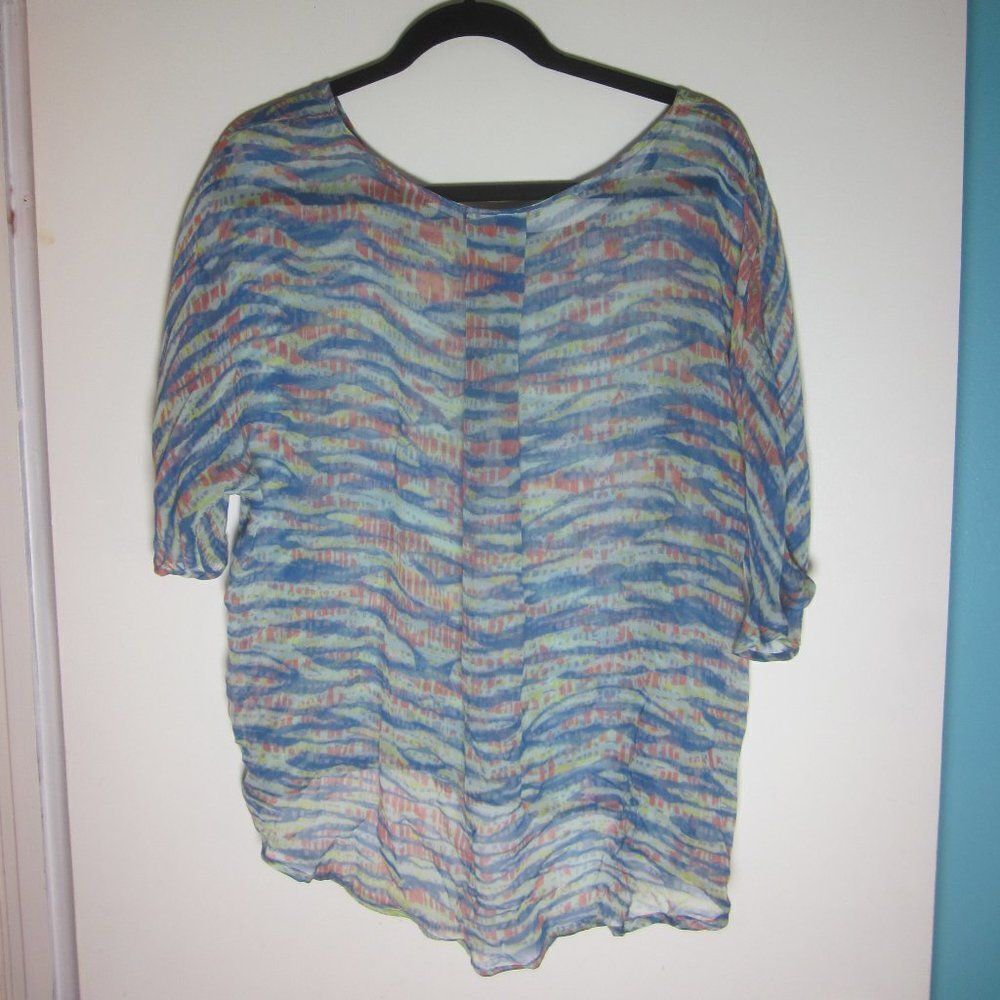 Gypsy 05 Anthropologie Womens Size S Oversized Sheer Silk Blouse Blue Wave 44" B - Picture 4 of 9